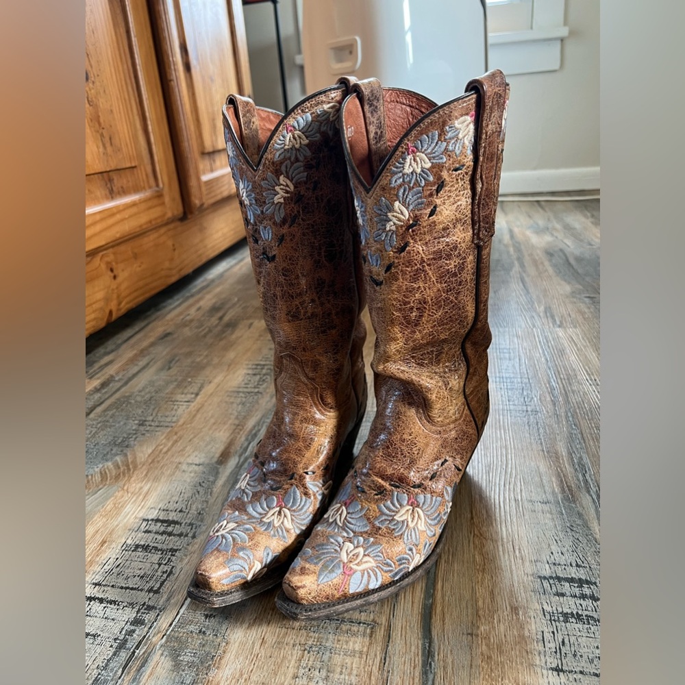 Dan Post Cowgirl Boots